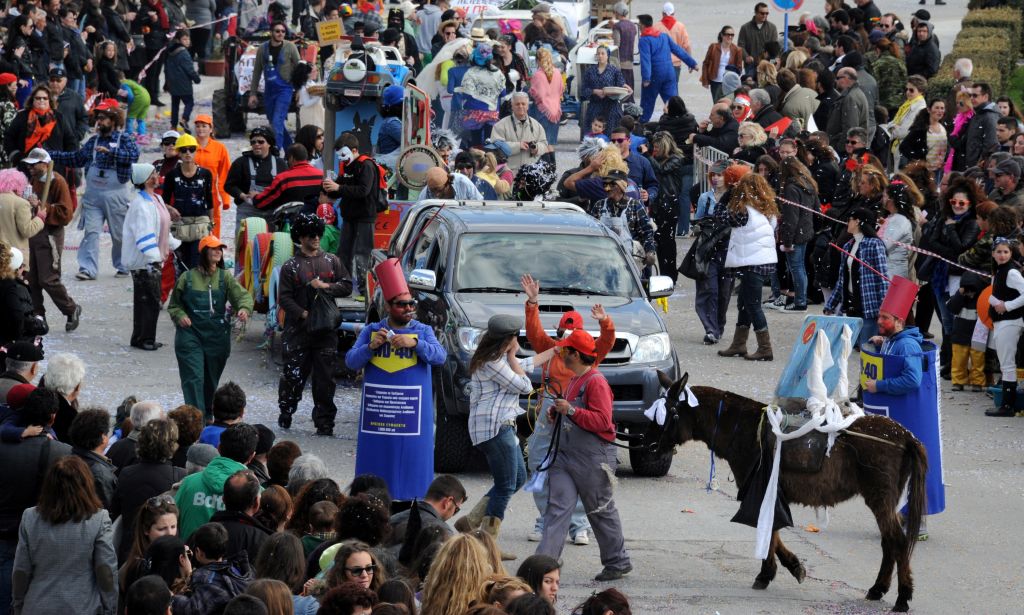 Carnival parade in Tinos